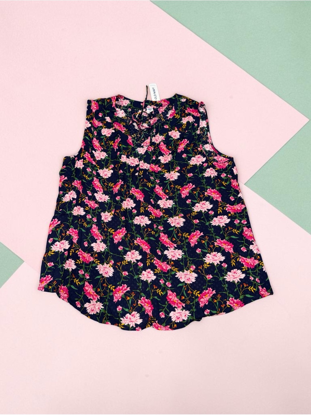 Old Navy -  Navy Floral Keyhole Tank with Pink Flowers (XL) NEW